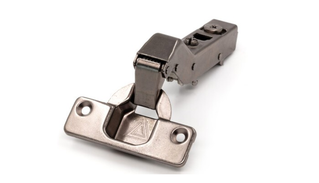 Петля с доводчиком угловая, 30гр, рег.эксц., без планки, Clip On, титан, TALISMAN