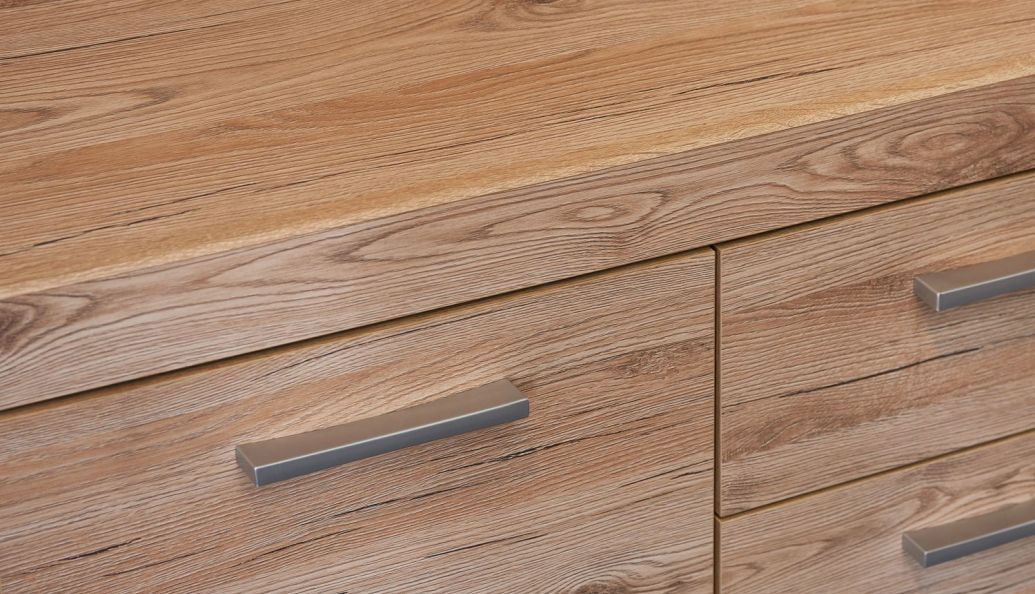 В интерьере